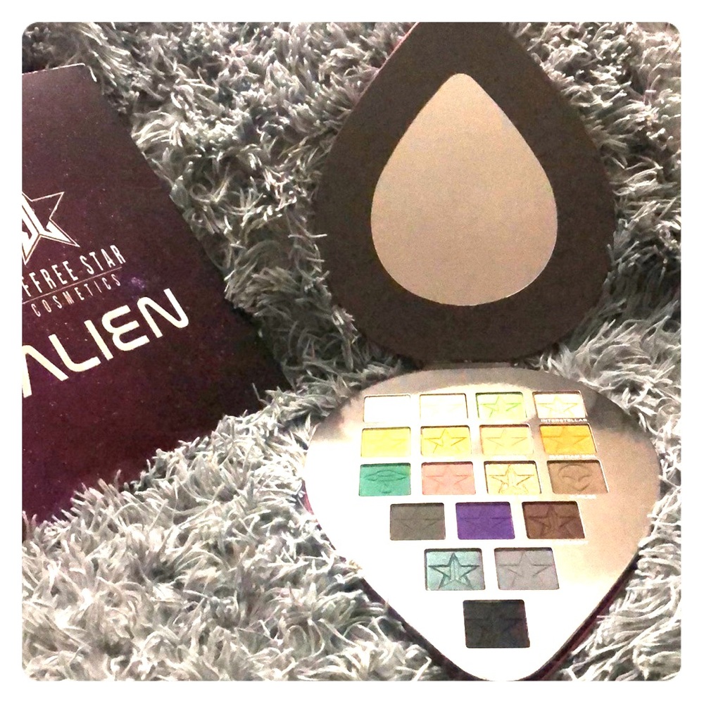 SOLD OUT ALIEN PALLET